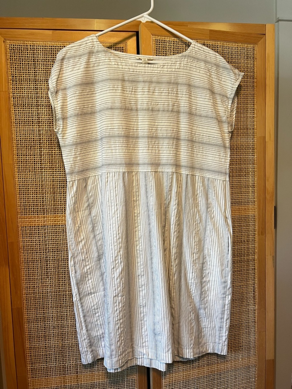 Eileen Fisher cotton linen shift dress white with black ticking pockets medium